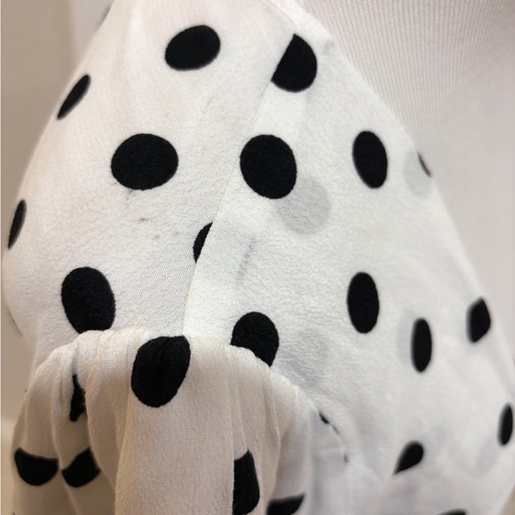 AGGI By HALEWSKI Alicia Bit Of White Blouse Size 2 - Picture 7 of 9